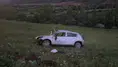 Sivas'ta şarampole devrilen otomobildeki 2 kişi yaralandı