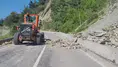 Kastamonu'da heyelan : Yol ulaşıma kapandı