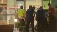 Havalimanında polise bıçaklı saldırı: 4 yaralı