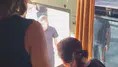 Sağlık personelini taşıyan otobüse saldırı