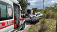 Tosya’da kamyonet ile otomobil kafa kafaya çarpıştı : 4 yaralı