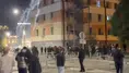 Kosova'da sokaklar karıştı: Protestocular ile polis karşı karşıya geldi
