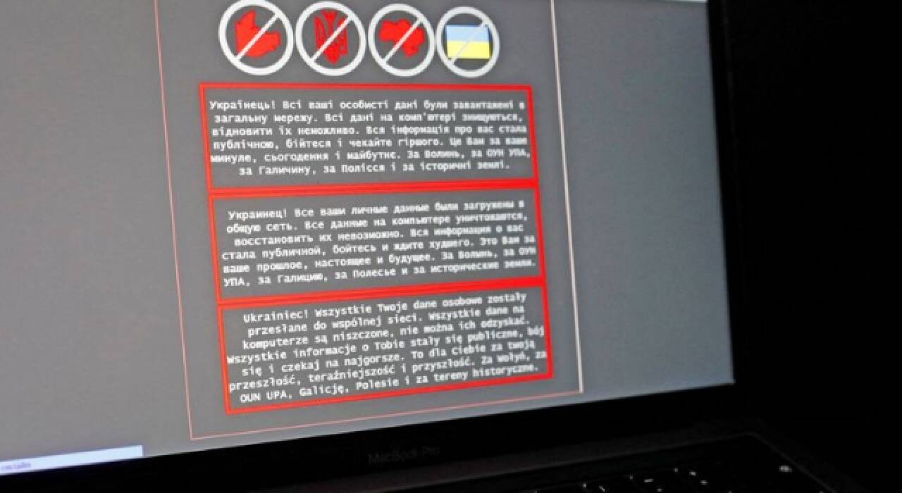 Ukrayna yönetiminin web siteleri siber saldırıya uğradı!