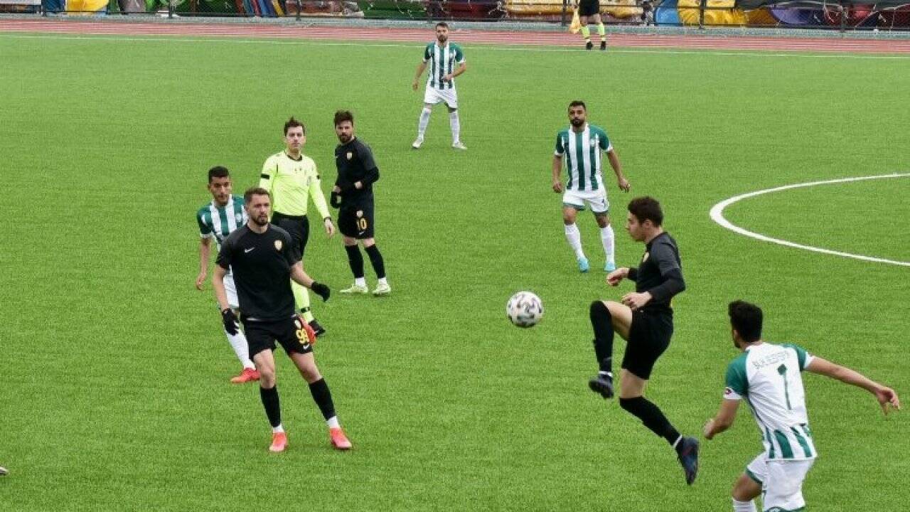 Aliağaspor FK 3 puanı 3 golle aldı