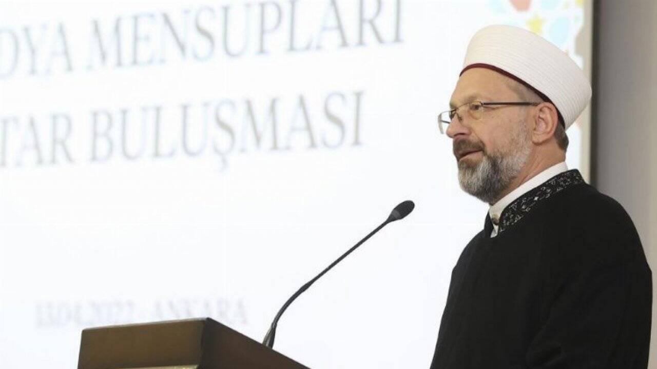 65 yaş üstü bu yıl hacca gidemeyecek