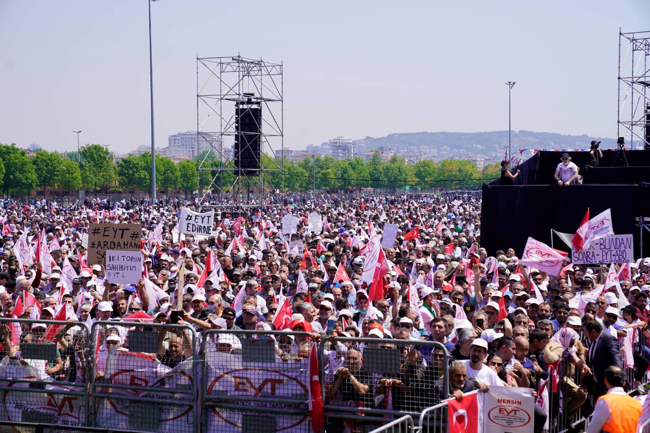 Mehmet Barlas'tan flaş EYT yazısı!