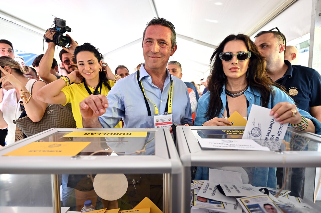 Fenerbahçe’den rekor katılımlı kongre: Tarihe geçti 12