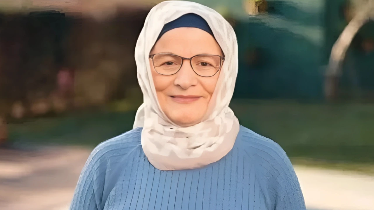 Zuhal Topal'la Yemekteyiz Emine kimdir? Yemekteyiz Emine kaç yaşında?