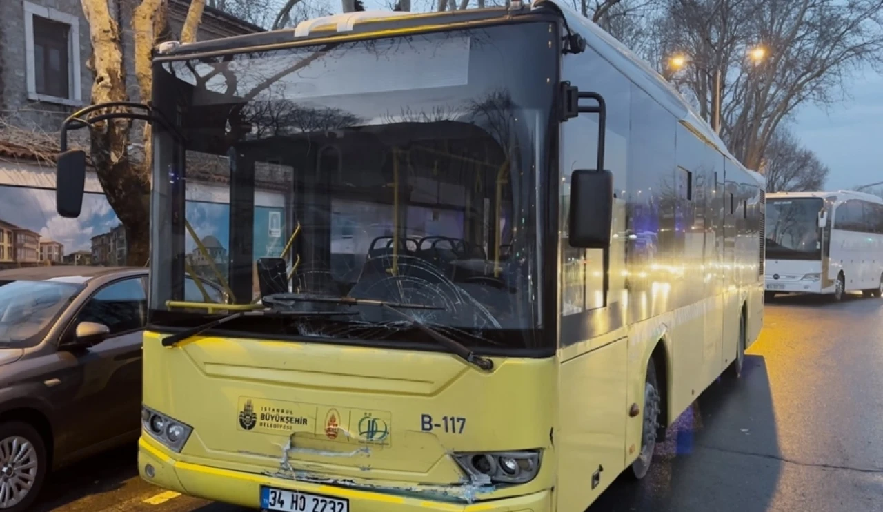 Şişli'de İETT otobüsü jipe çarptı: 2 yaralı