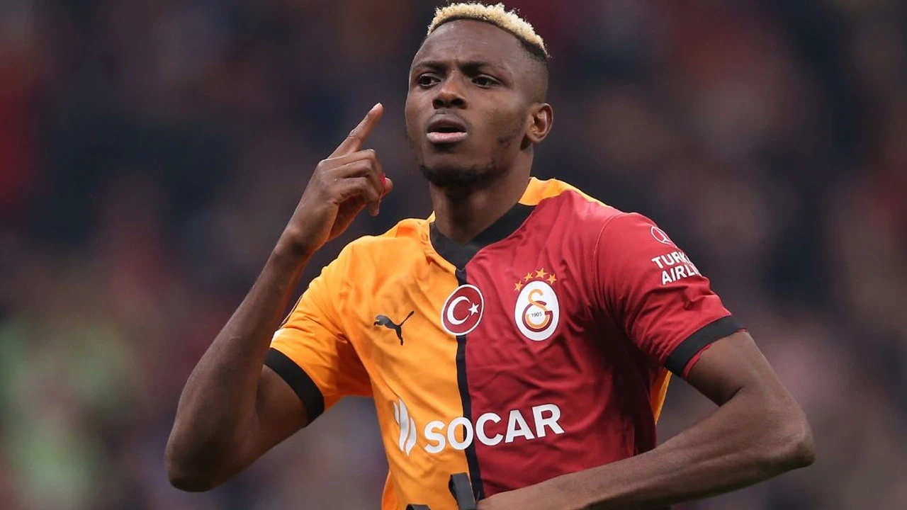 Victor Osimhen için iki kulüp devrede! Bonservis bedelini ödemeye hazırlar