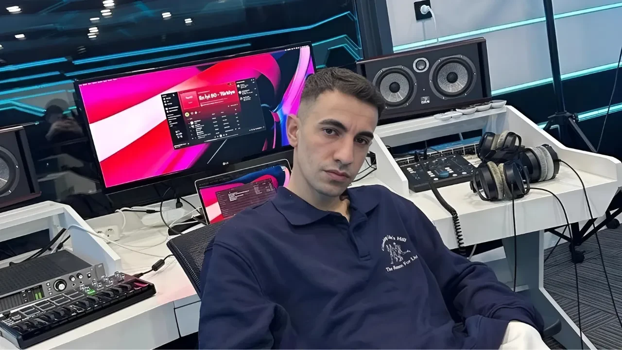 Ebo kimdir? İbrahim Tilaver kaç yaşında? Müzik dünyasına nasıl giriş yaptı?