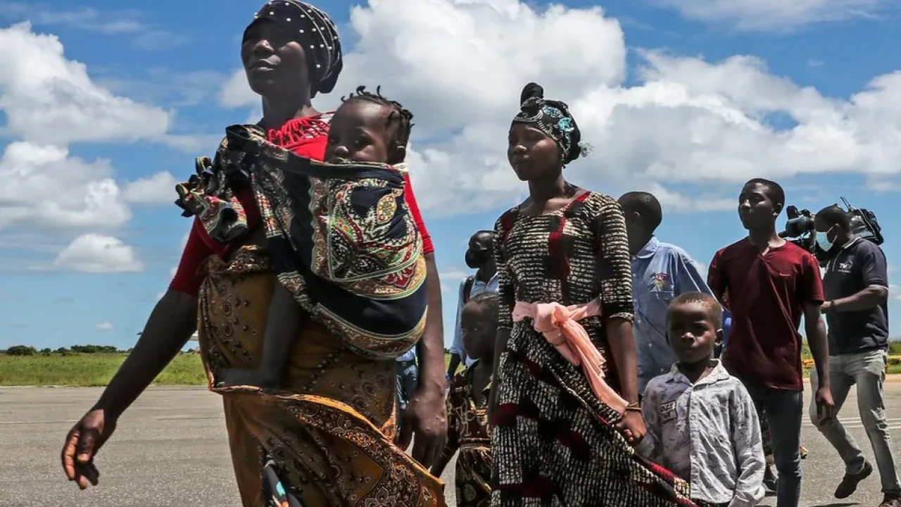 Mozambik'teki kriz: 10 bin kişi yerinden edildi
