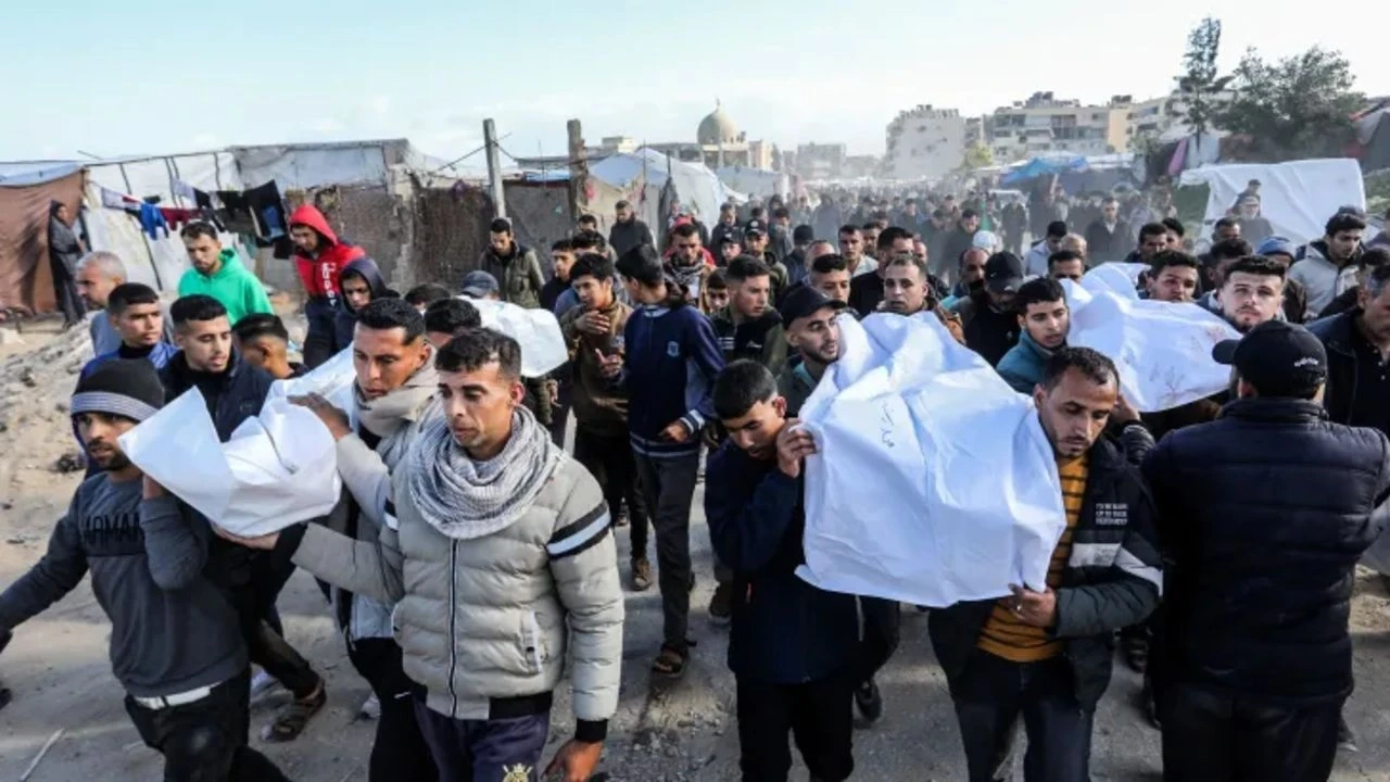 İsrail'in ramazan bayramı katliamı: Gazze'nin güneyini hedef alan saldırılarında 12 Filistinli öldü