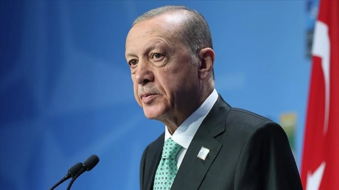 Cumhurbaşkanı Erdoğan: Milletin huzuruna çıkıp hukuksuzluk yok diyemiyorlar