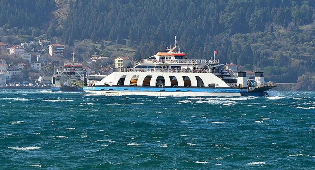 Çanakkale'de feribot seferlerinde tatil güncellemesi: Bozcaada ve Gökçeada seferleri arttırıldı!