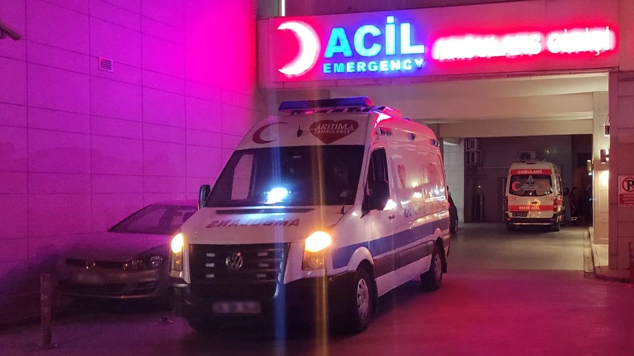 Antakya'da feci kaza: Özel halk otobüsünün çarptığı yaya hayatını kaybetti