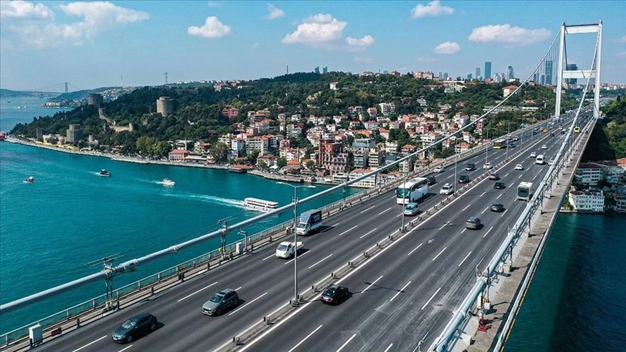 Köprü ve otoyollar ne zamana kadar ücretsiz? Hangi köprüler ve yollar ücretli?