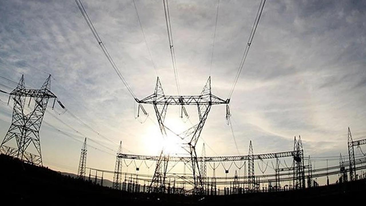 Kocaeli’de 13 Mart’ta elektrik kesintisi: 10 ilçede planlı bakım ve onarım çalışmaları