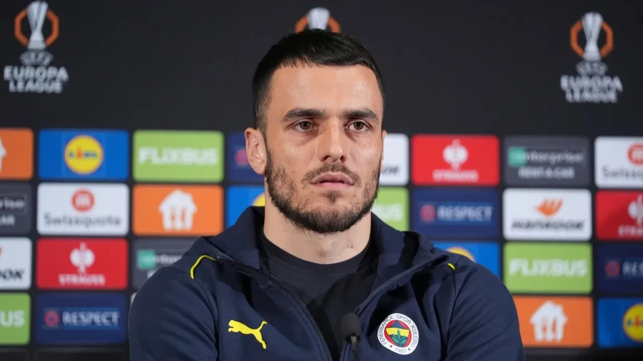 Fenerbahçe'ye Filip Kostic için kötü haber!