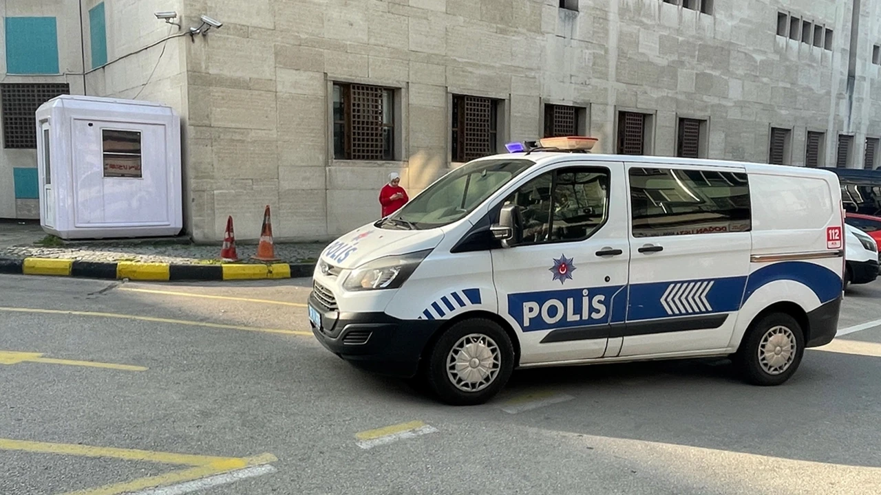 Ece Gürel'e "cadılık eğitimi" verdiği iddiasıyla gözaltına alınan Hale Nur Özen adliyeye sevk edildi