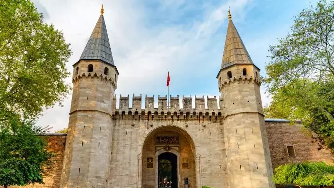 Topkapı Sarayı bayramda açık mı, kapalı mı? İşte 2025 Topkapı Sarayı ziyaret saatleri ve günleri