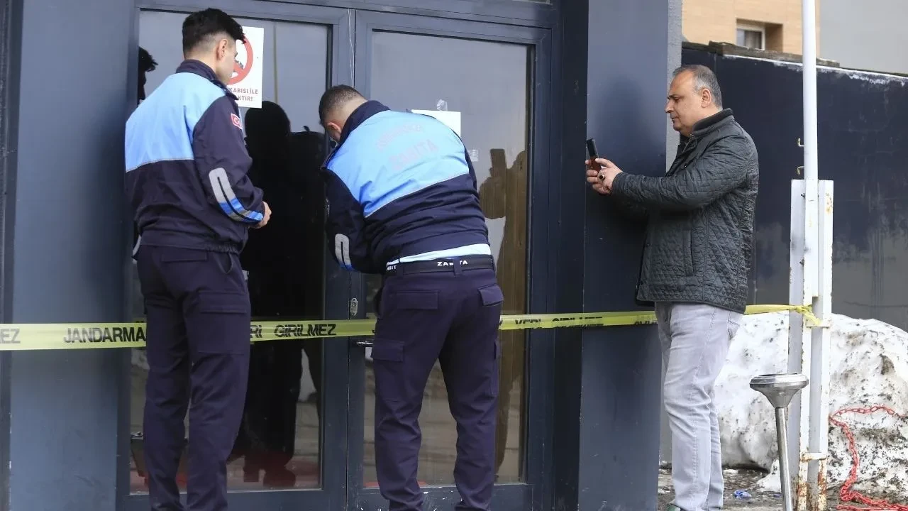 Milli kayakçı Berkin ve babasının can verdiği otel mühürlendi