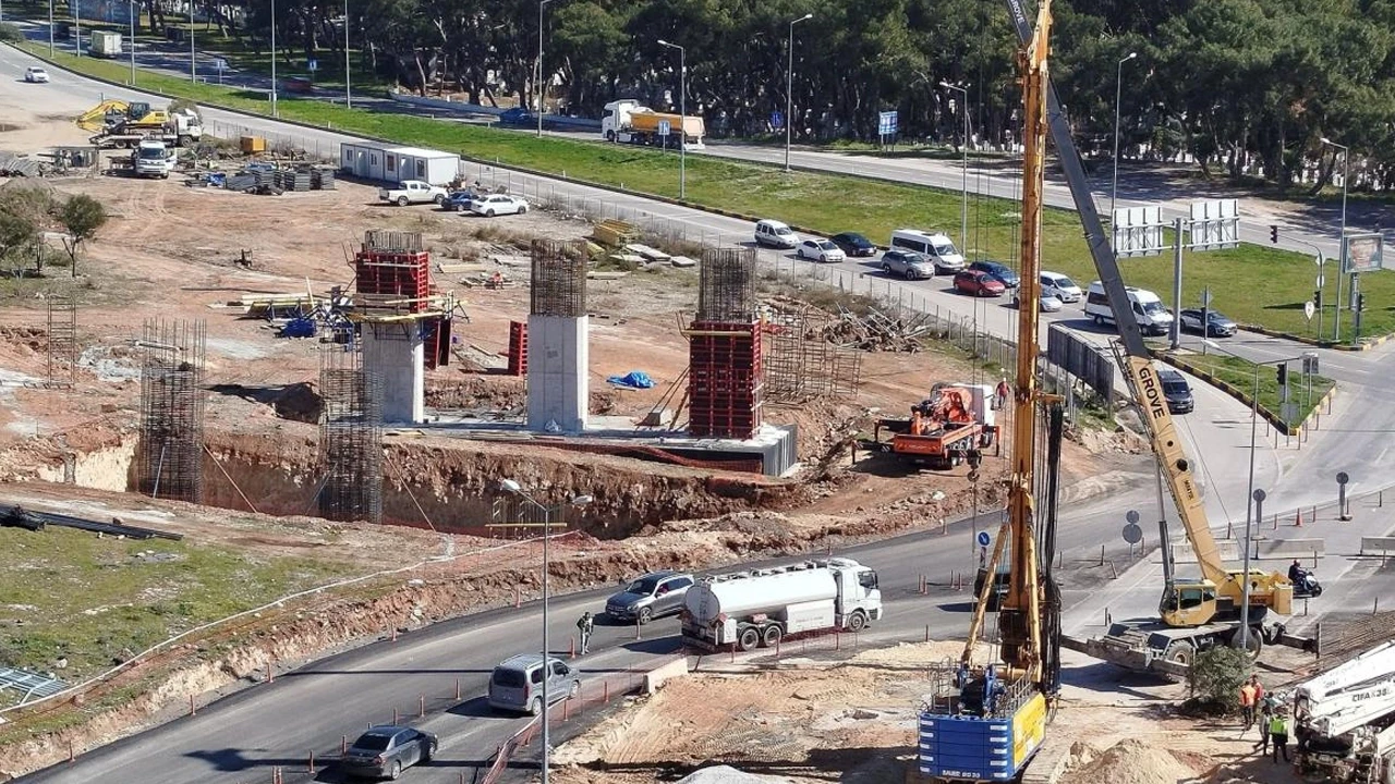 Antalya trafiğine 10 köprülü çözüm: Yeni kavşak projeleri başladı!