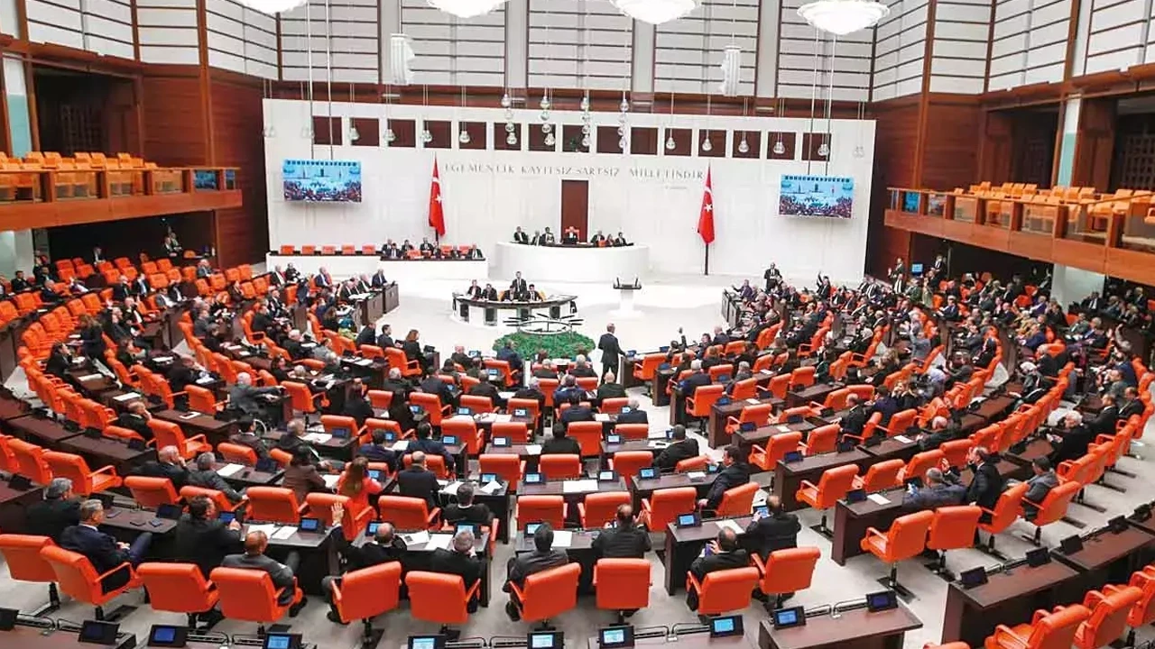 Genel af gelecek mi, af var mı? Denetimli serbestlik olacak mı, af yasası TBMM'ye geldi mi? Af yasası hakkında son gelişmeler