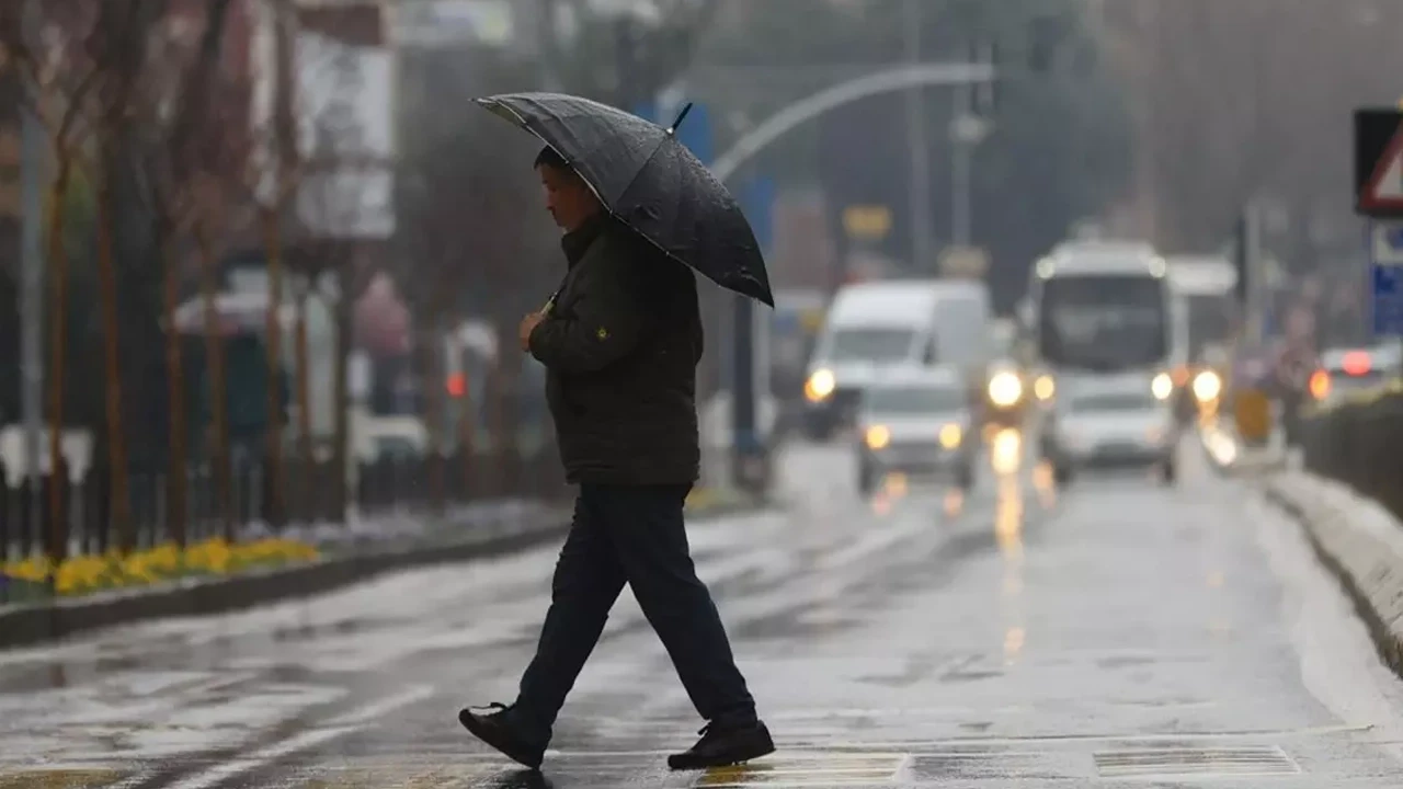 Meteoroloji, Ankara için gök gürültülü sağanak uyarısı yaptı