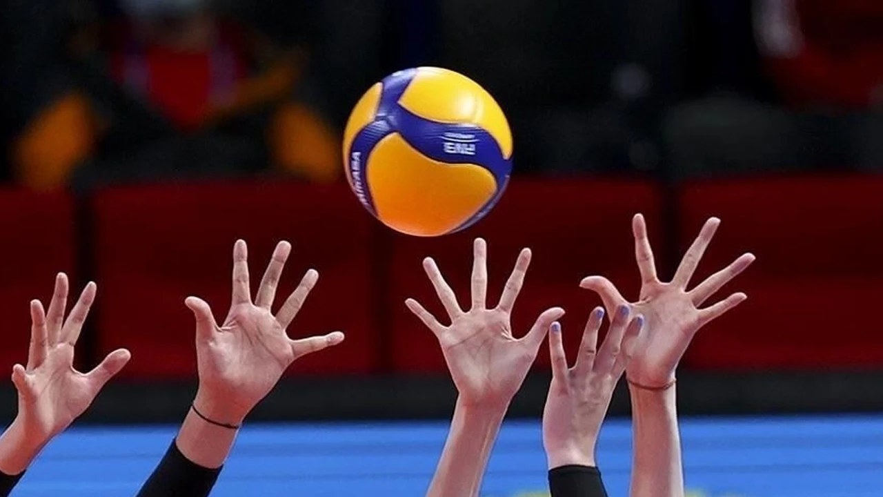 Eczacıbaşı-VakıfBank yarı final maçı ne zaman, saat kaçta, hangi kanalda?
