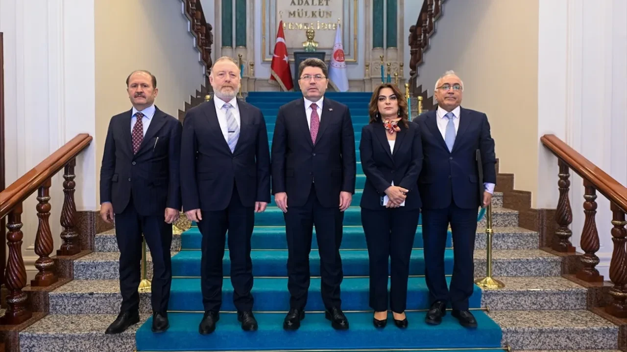 Adalet Bakanı'ndan DEM Parti'ye sert tepki