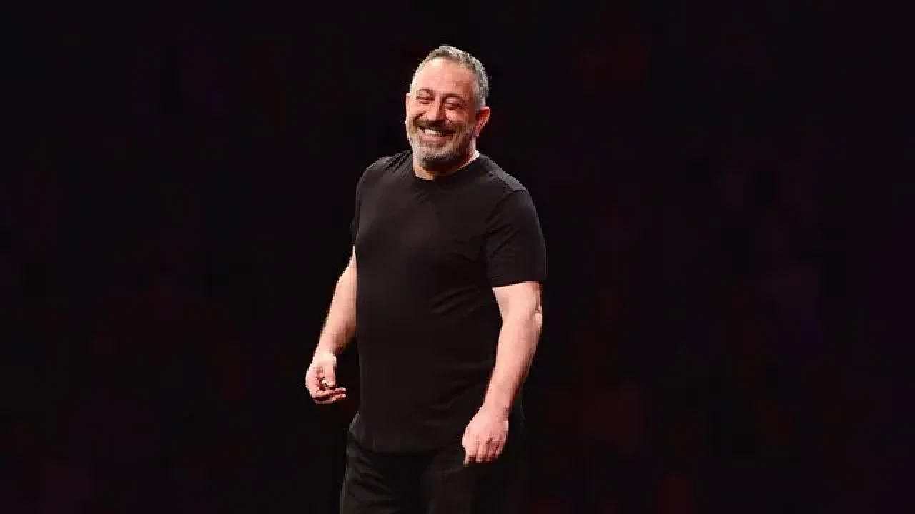 Cem Yılmaz X hesabını kapattı mı, neden kapattı?