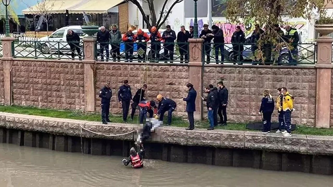 Eskişehir'deki Porsuk Çayı'nda erkek cesedi bulundu: İntihar mı cinayet mi?