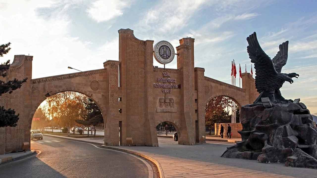 Atatürk Üniversitesi'nde tarihi başarı: 1000. organ nakli gerçekleştirildi!