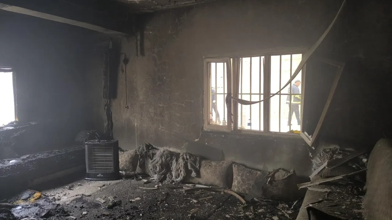 Mardin’de ev yangını: Yaşlı adam hayatını kaybetti, eşi yaralandı