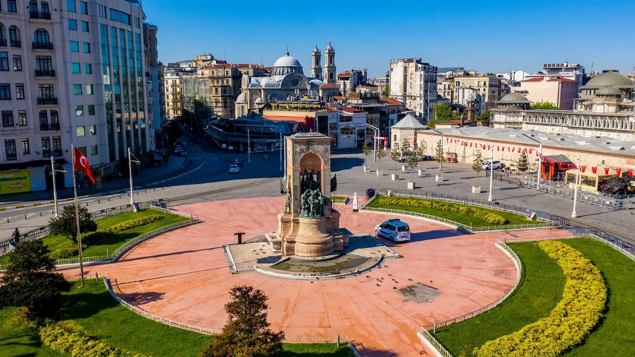 1 Mayıs İstanbul'da hangi yollar trafiğe kapalı? 1 Mayıs'ta Taksim kapalı mı?