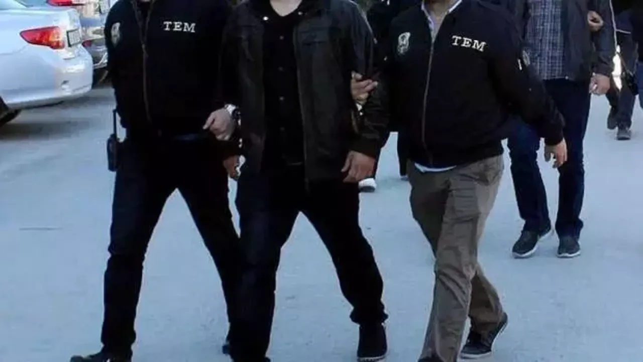 Konya merkezli DEAŞ operasyonu: 3 ilde baskın, 7 gözaltı