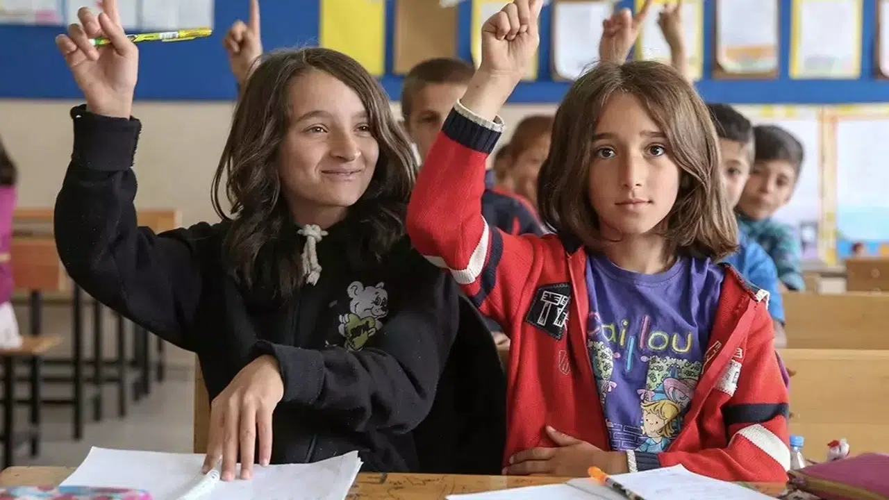 Okullar ne zaman kapanıyor 2025? Yaz tatili için geri sayım başladı!