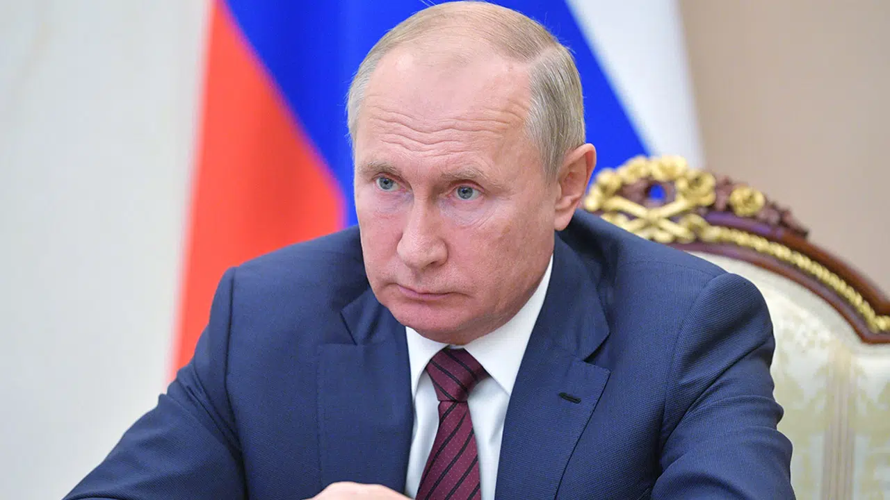Putin’den sürpriz karar! Rusya’da taksi olarak sadece yerli araçlar kullanılacak