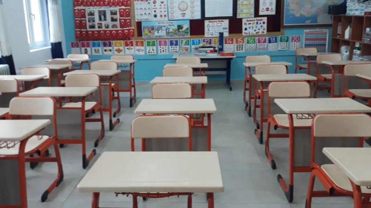 2025 Okullar ne zaman kapanıyor? Yaz tatili, Kurban bayramı tatiliyle birleşecek mi?