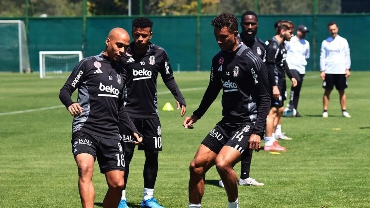 Beşiktaş'a 2 futbolcudan kötü haber! Sakatlıkları açıklandı