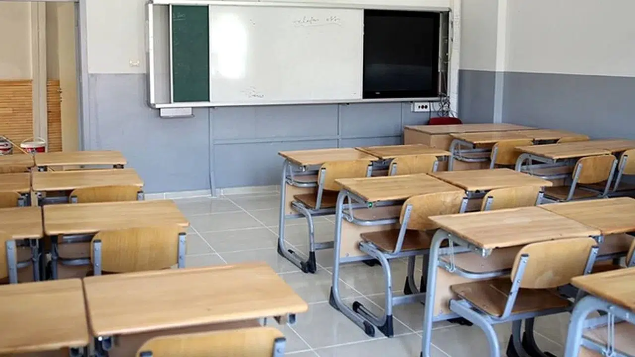 Bugün okullar tatil mi? 20 Mayıs Salı okul var mı?