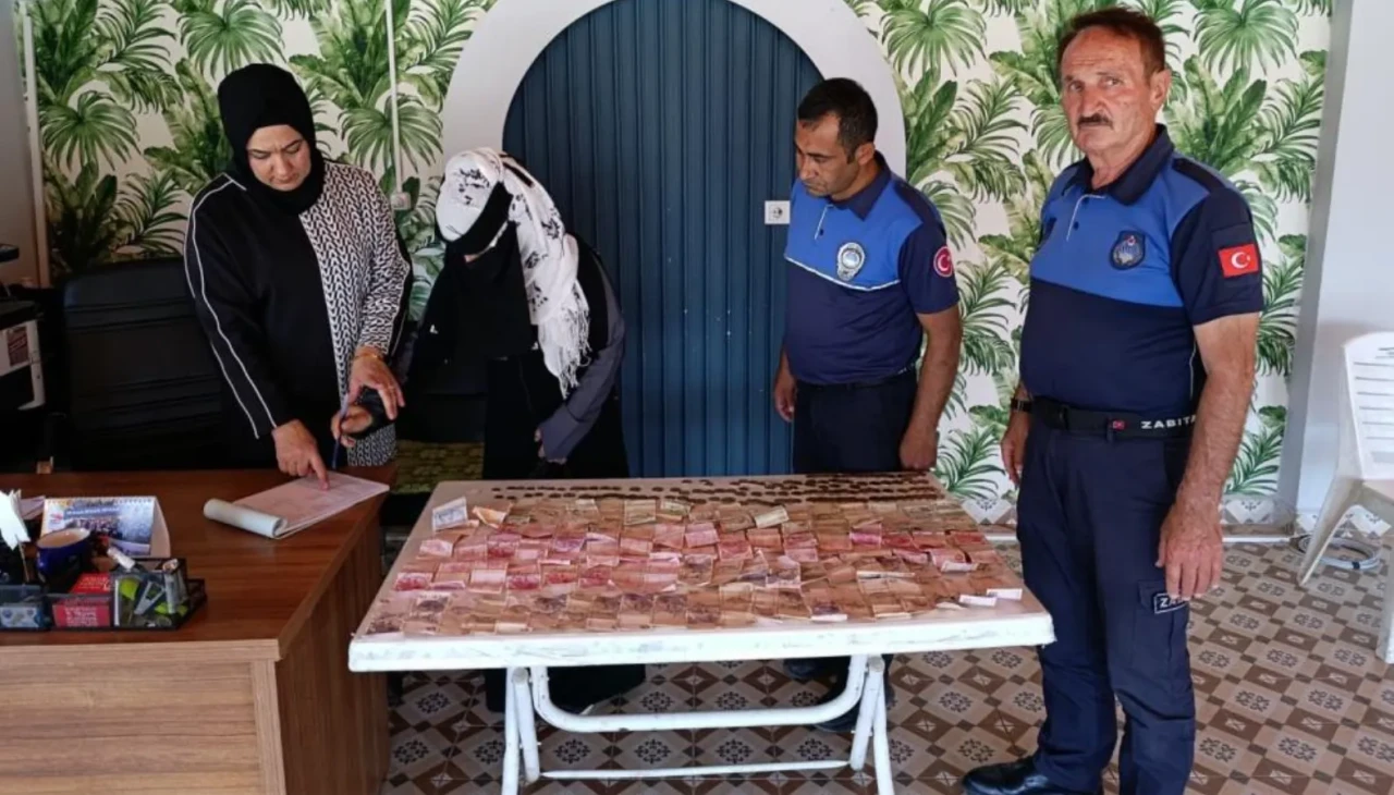Hatay'da şoke eden dilenci kazancı: 3 saatte asgari ücreti solladı!