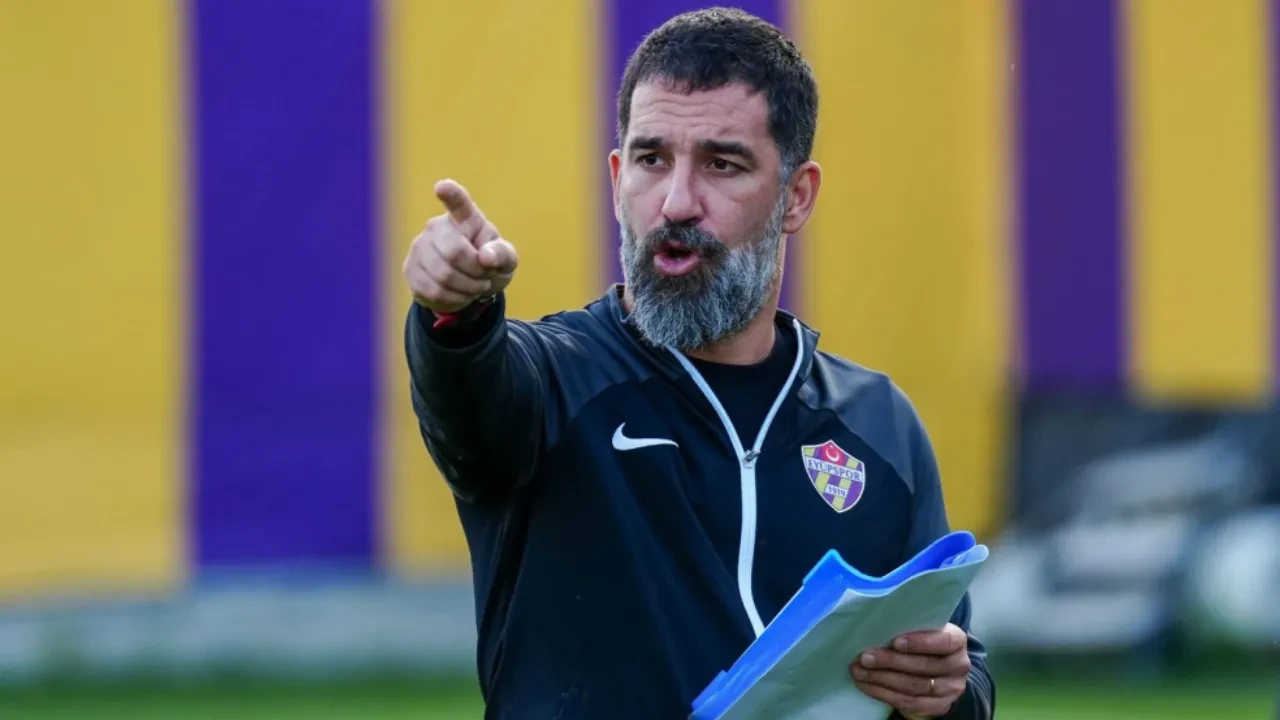 Arda Turan, Eyüpspor'dan ayrılıyor! İşte yeni adresi