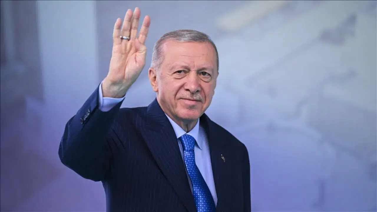 Cumhurbaşkanı Erdoğan, Sarıyer'de cami açılışında bulundu!