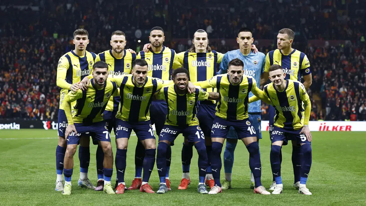 Fenerbahçe'de ilk ayrılık belli oldu: Eski takımına dönüyor