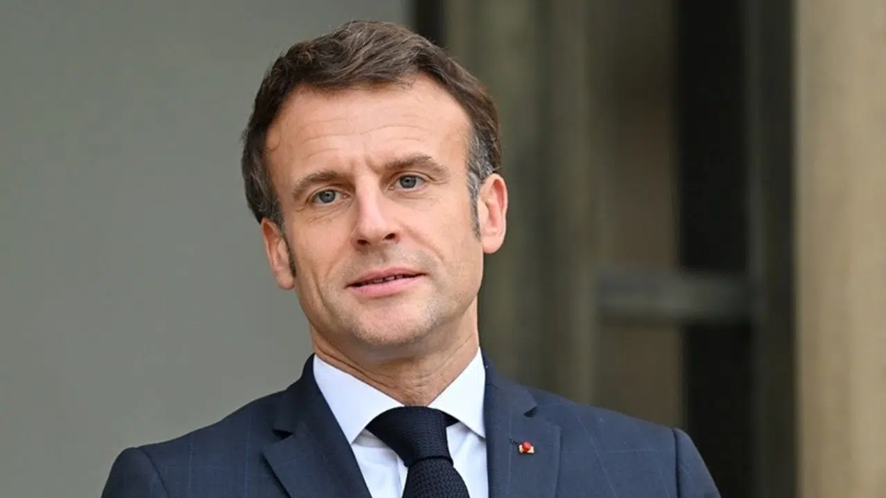 Macron Vietnam’da neye uğradığını şaşırdı! Eşi Brigitte’ten şok tepki