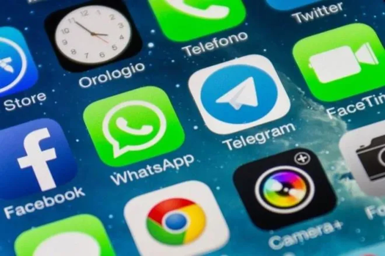 iPhone, Google ve Facebook bir devrin sonu mu oluyor?