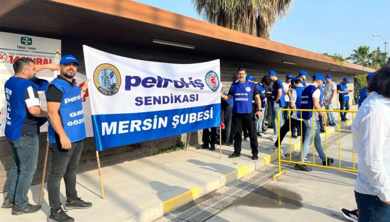 Mersin’de Tekfen Holding'e bağlı Toros Tarım'da işçiler greve gitti: TİS görüşmeleri sonuçsuz kaldı