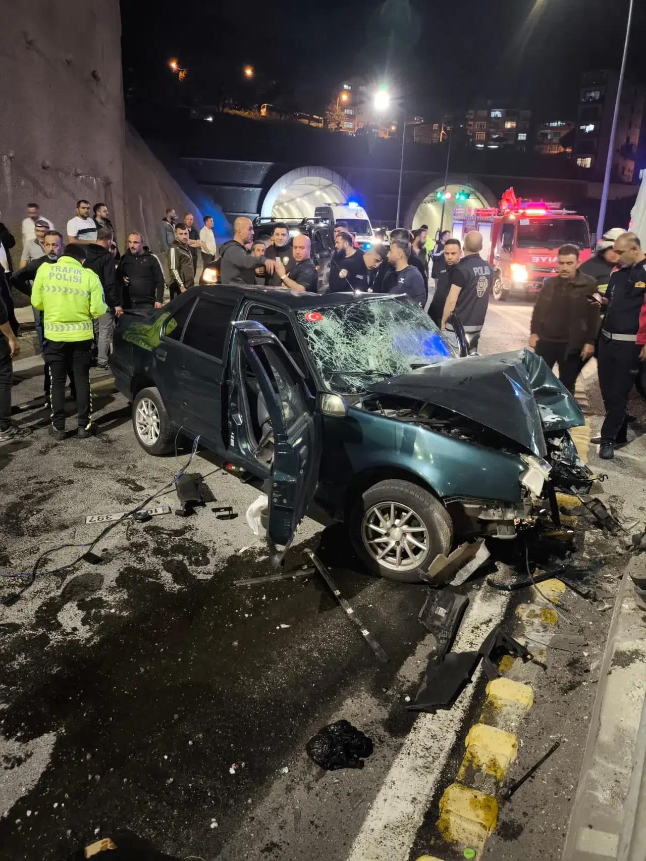 Zonguldak-Kilimli yolunda kaza: 1'i ağır 4 yaralı